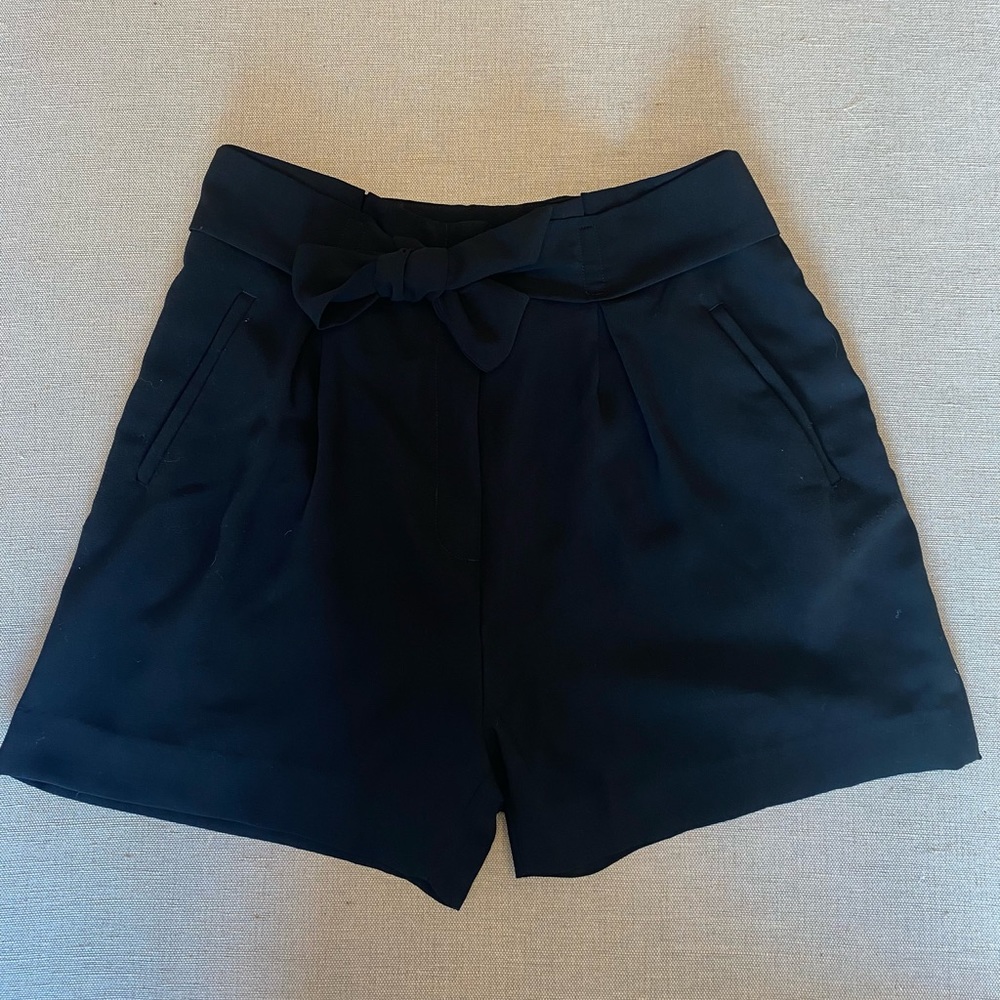 H&M draw string black shorts